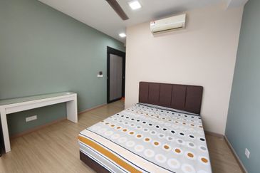 Gravit8 @ Klang South