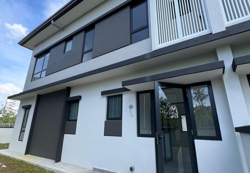 Freesia Residences @ Tropicana Aman