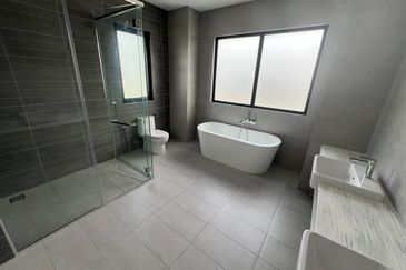 Freesia Residences @ Tropicana Aman