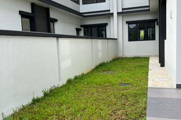 Freesia Residences @ Tropicana Aman