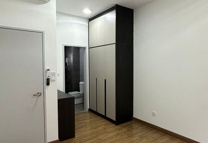 Amber Residence @ twentyfive.7