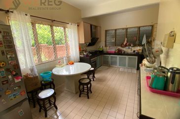 Seksyen 8, Shah Alam