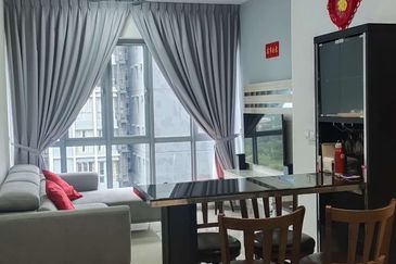 Gravit8 @ Klang South