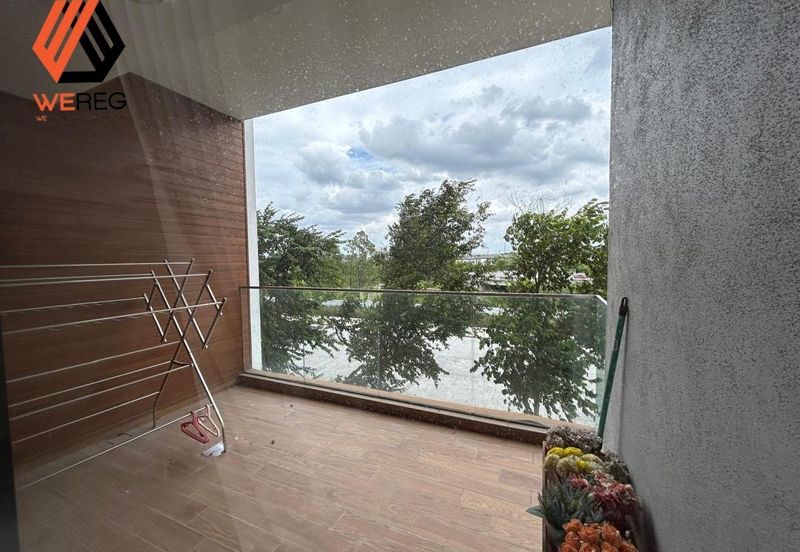 The Parque Residences