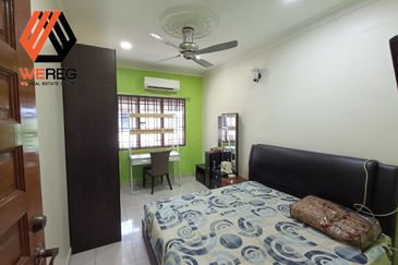 Port Klang (Pelabuhan Klang)