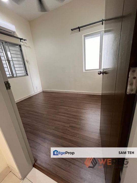 700sf 2r2b | Lagoon Suites, Kota Kemuning, Selangor, Selangor, Kota Kemuning