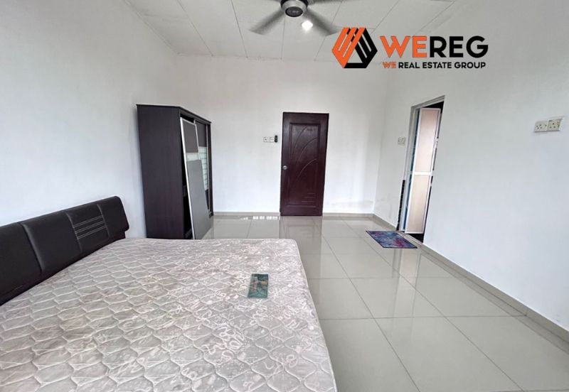 Taman Tepi Sungai ( Taman Teluk Pulai Indah )