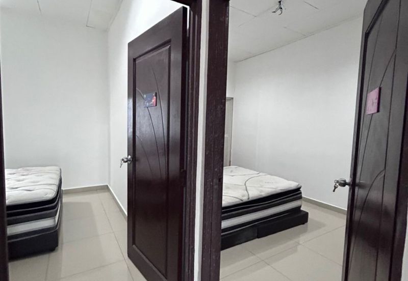 Taman Tepi Sungai ( Taman Teluk Pulai Indah )