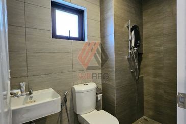 Amber Residence @ twentyfive.7