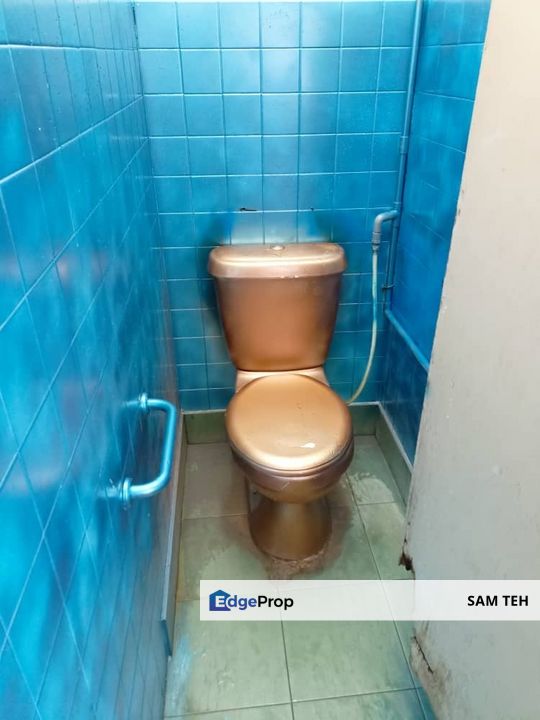 1.5-sty renovated house for sale @ nearby KLANG PARADE | Pekan Meru, Klang, Selangor, Selangor, Klang