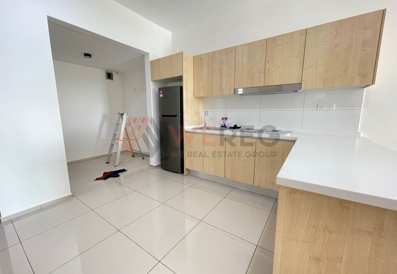 The Tresor @ Gravit 8 *