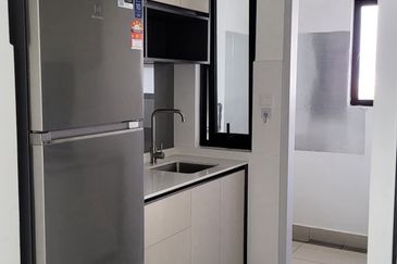 Amber Residence @ twentyfive.7