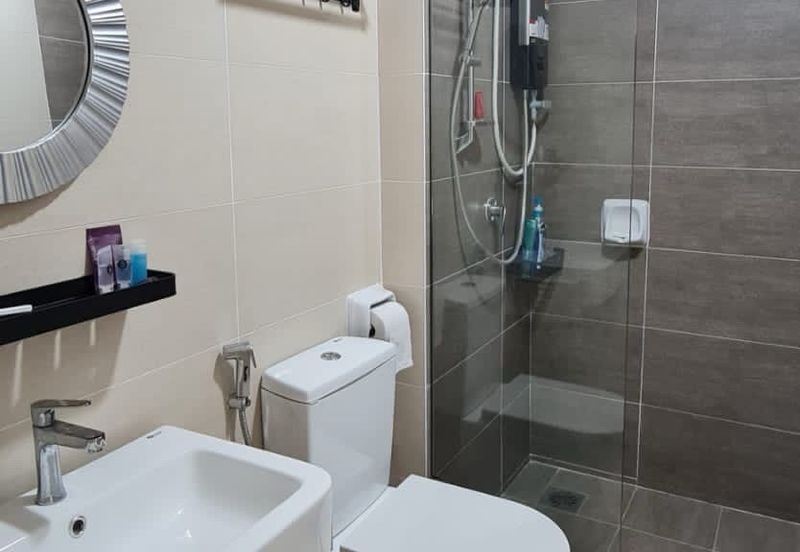 Adria Residence @ Gravit8