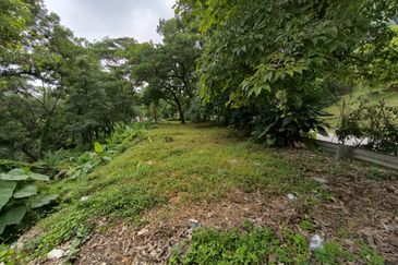 Freehold Bungalow Land @ Country Heights Damansara