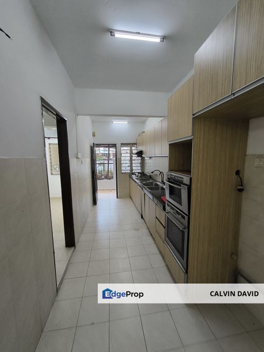 Renovated Freehold Kinrara Mas 3 Storey Terrace House, Bukit Jalil, Kuala Lumpur, Bukit Jalil