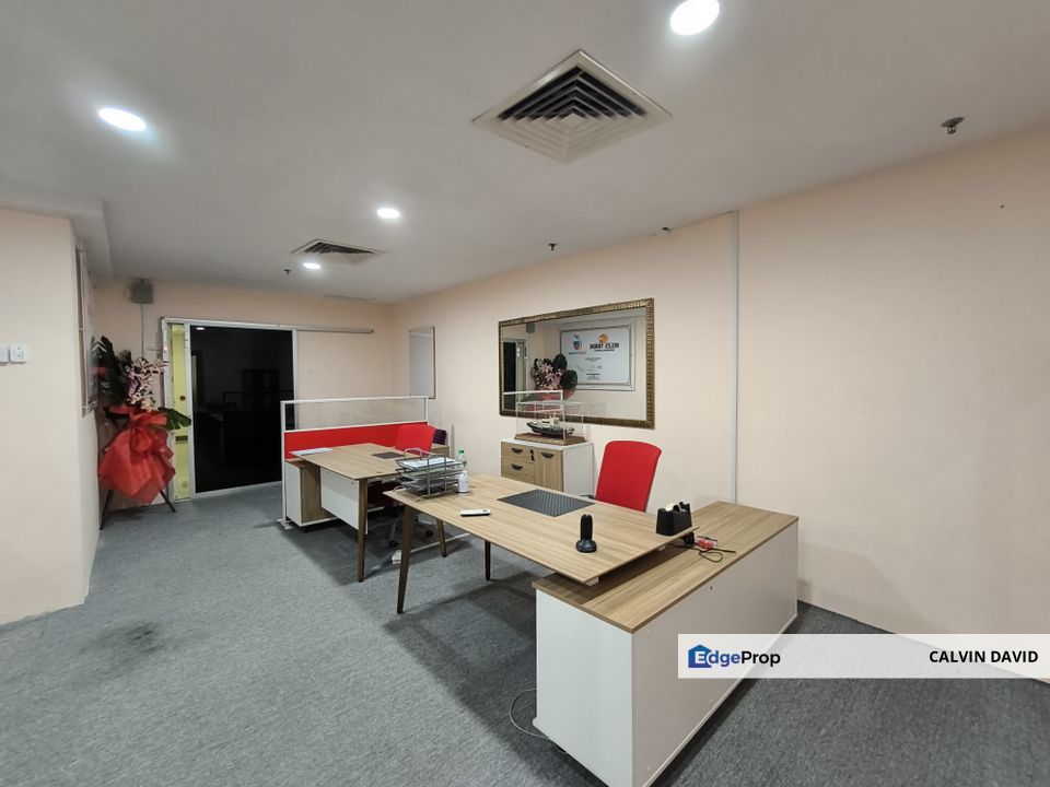 Central Kuala Lumpur : Encompassed by well-established institutions, Kuala Lumpur, KL City