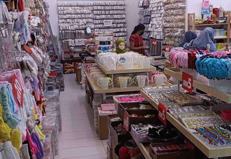 GM Klang Wholesale City