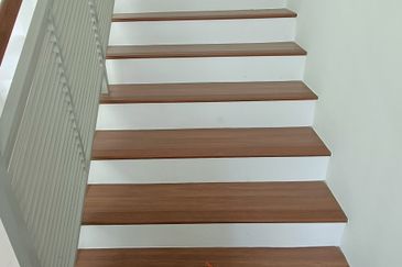 Double Storey End lot for sale at Bandar Bayuemas 