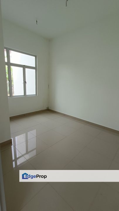 Double Storey End lot for sale at Bandar Bayuemas , Selangor, Klang