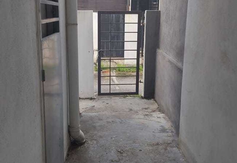 Taman Eshan Jaya Pandamaran 