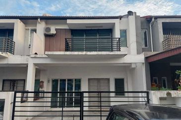 Taman Eshan Jaya Pandamaran 