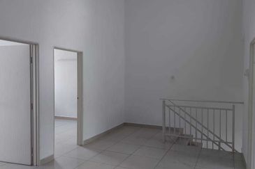 Taman Eshan Jaya Pandamaran 