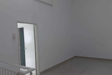 Taman Eshan Jaya Pandamaran 