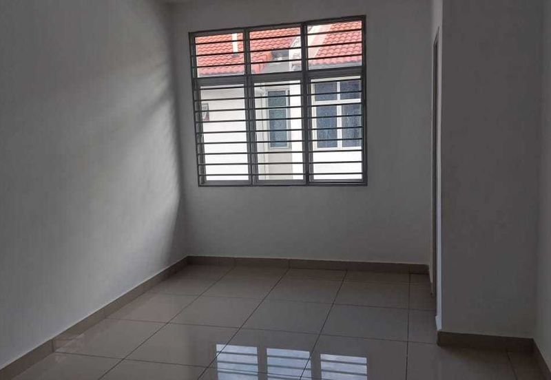 Taman Eshan Jaya Pandamaran 