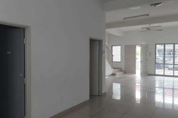 Taman Eshan Jaya Pandamaran 