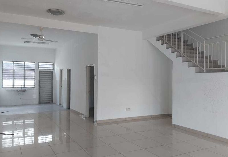 Taman Eshan Jaya Pandamaran 