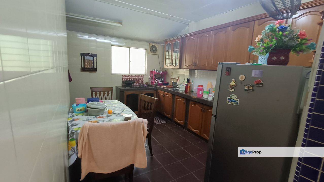 House for sale at Taman menara maju Klang for Sale RM450,000 By NAVIN EdgeProp.my