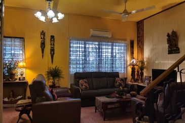 Double Storey house for sale at Southern Park klang 