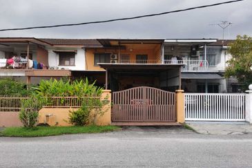 Double Storey house for sale at Southern Park klang 