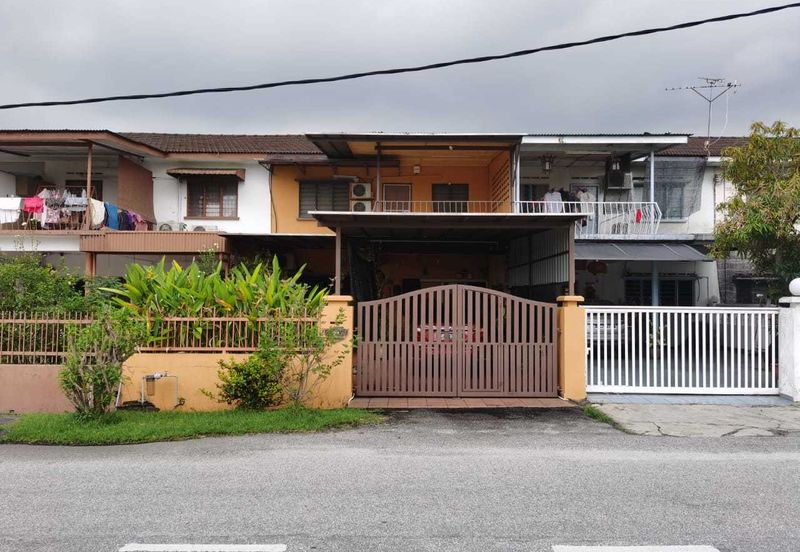 Double Storey house for sale at Southern Park klang 