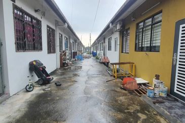 Single Story house for sale at Bandar Putera klang 