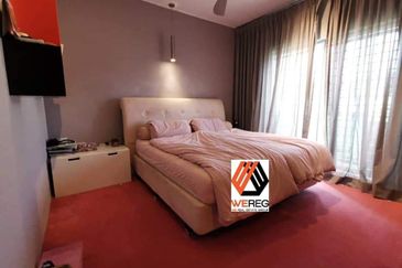 Indah 11, Setia Alam