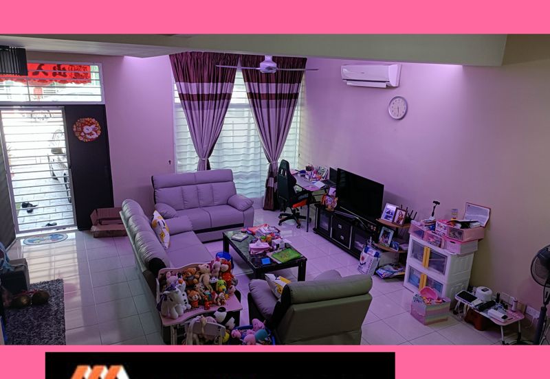 Double Storey house for sale at Tmn Sentosa klang 