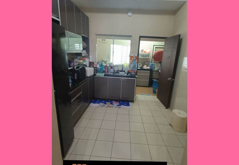 Double Storey house for sale at Tmn Sentosa klang 