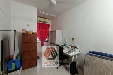 Double Storey house for sale at Bandar Puteri Klang 