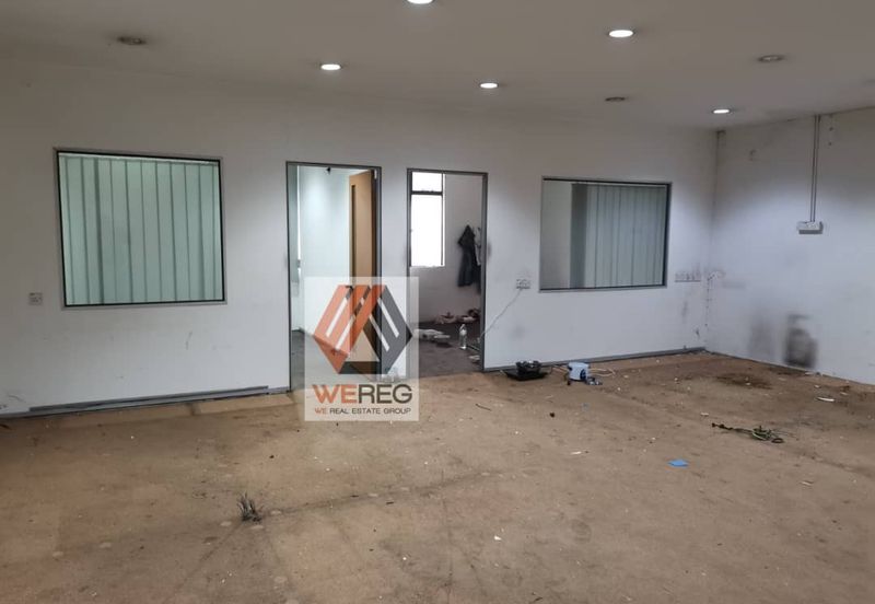 Light industry Warehouse For Sale at Pandamaran 