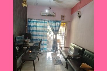 Vista Indah Putra Apartment for sale at Taman Bayu klang