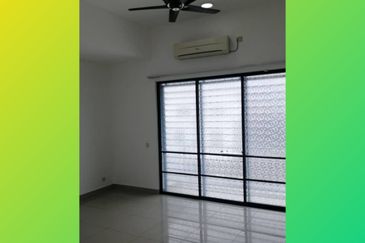 2.5 Storey Terrace house for sale at Setia alam