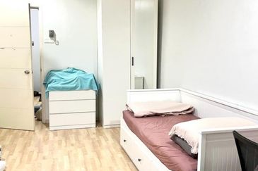 Double Storey house for sale at Bandar bukit raja klang