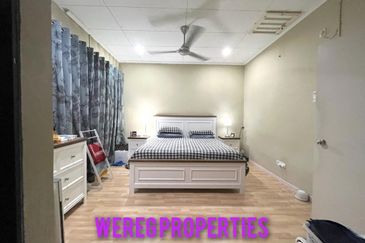 Double Storey house for sale at Bandar bukit raja klang