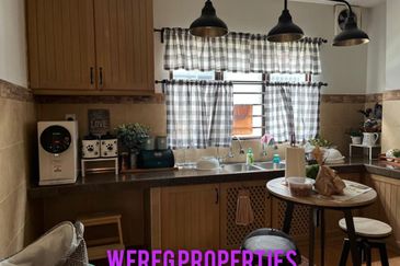 Double Storey house for sale at Bandar bukit raja klang