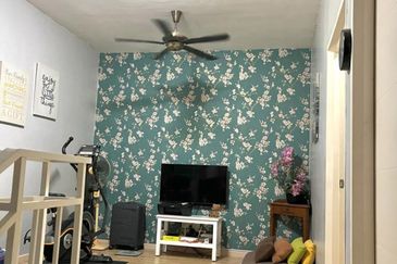 Double Storey house for sale at Bandar bukit raja klang