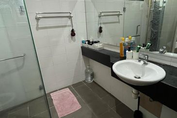 Double Storey house for sale at Bandar bukit raja klang