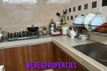 Double Storey house for sale at Bandar bukit raja klang