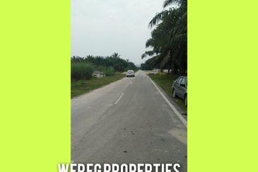 Residential Land for sale at Banting