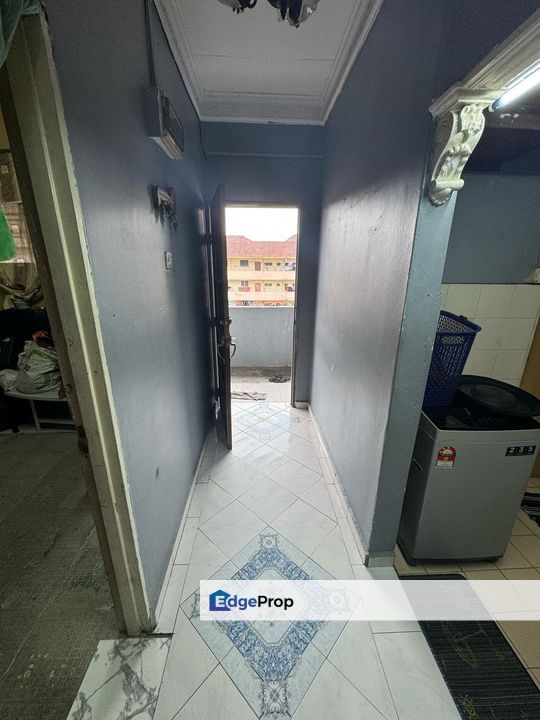 Pangsapuri Sri Perantau for sale at Pelabuhan klang , Selangor, Klang